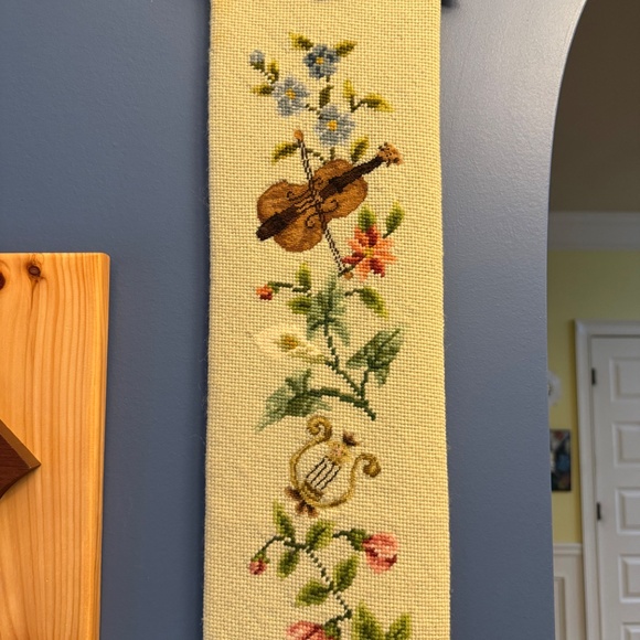 Bell Pull needlepoint purchased in Europe in the 70's - Picture 6 of 9